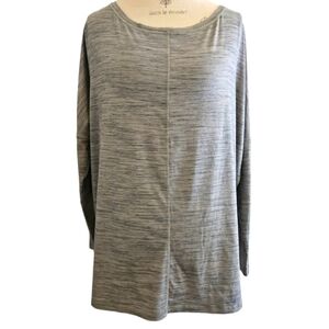 Athleta Essence Sage Green Oversized Flow Top Size XL
